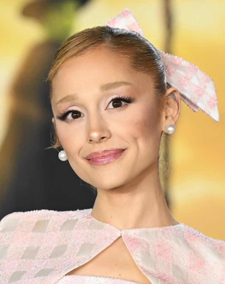 Man who grabbed Ariana Grande at premiere jailed in Singapore
