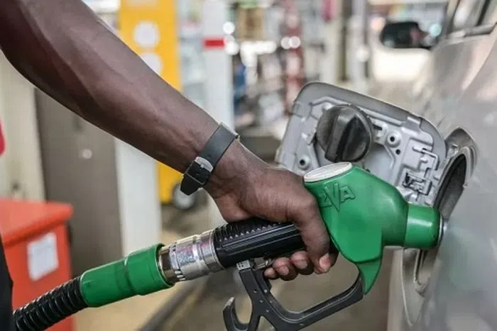 COPEC forecasts a slight dip in petrol prices in February.
