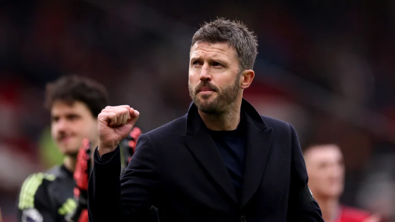 Michael Carrick ‘can’t rule out’ late Man Utd title tilt amid dream start as manager