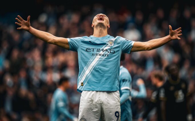 Leeds United Set to Face Chelsea in FA Cup Semi-Finals After 39-Year Wait