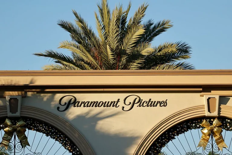 EU approves Paramount-Warner merger
